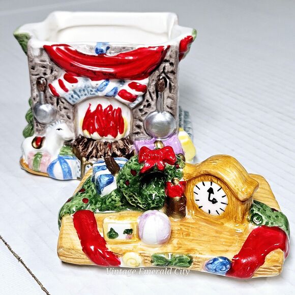 Vtg Christmas Fireplace Chimney Sugar Bowl Lidded & Free Green Glass Spoon READ - Picture 9 of 12